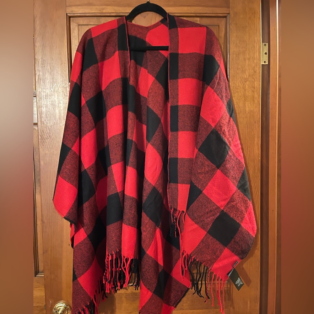 H&M Checkered Shawl